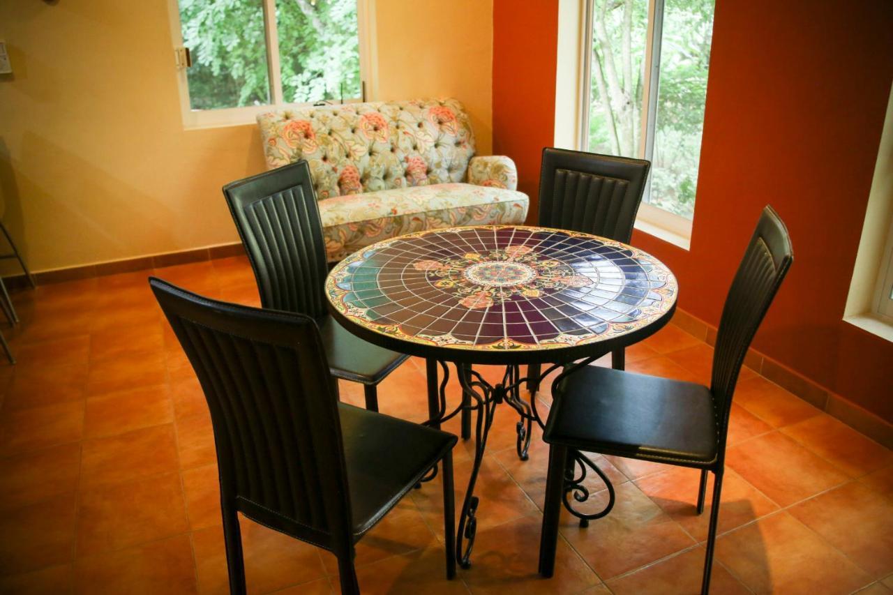 Santa Elena The Flycatcher Inn Retreat Hotel المظهر الخارجي الصورة